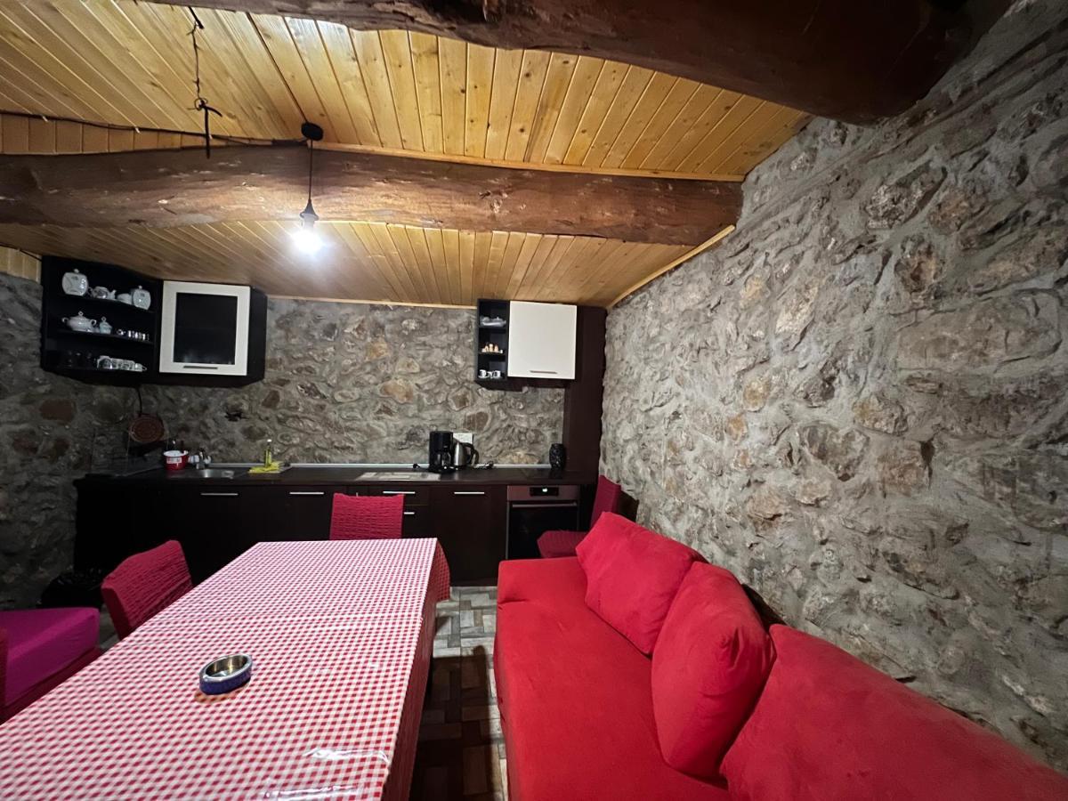 Цяла Ваканционна Къща- Florina Houses Hotel Goranovtsi Buitenkant foto